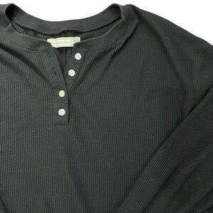 Abercrombie Cropped Waffle Henley Black Long Sleeve Boxy Fit Women’s M